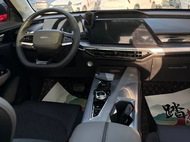 Changan Z6 — Фото автомобиля 8