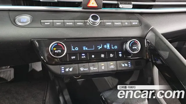 Hyundai Avante CN7 — Фото автомобиля 17