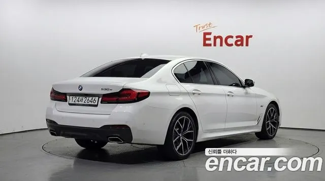 BMW 5-Series 5 серия (G30) — Фото автомобиля 2