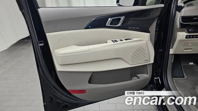 Kia Carnival 4th Gen — Фото автомобиля 13