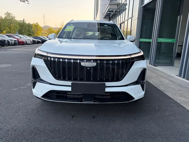 Geely Boyue L — Фото автомобиля 2