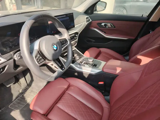 BMW 3 Series — Фото автомобиля 4