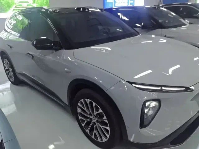 Nio ES6 — Фото автомобиля 3