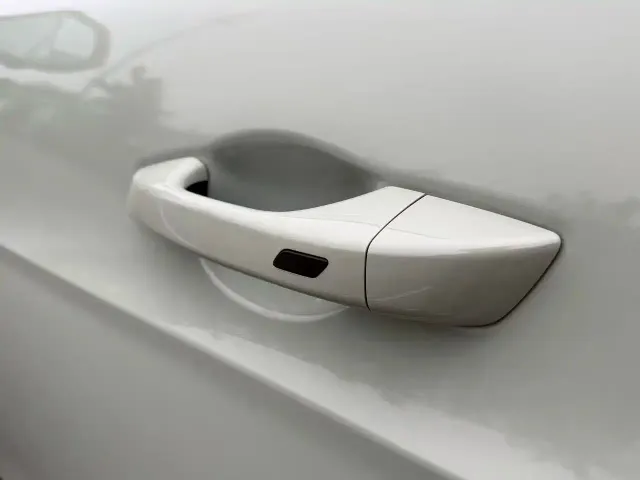 Besturn Yueyi 07 2025 210km Leisure Edition — Фото автомобиля 24