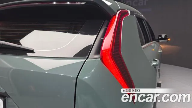 Kia Niro The All New Niro — Фото автомобиля 8