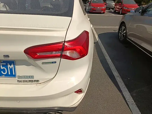 Ford Focus — Фото автомобиля 7