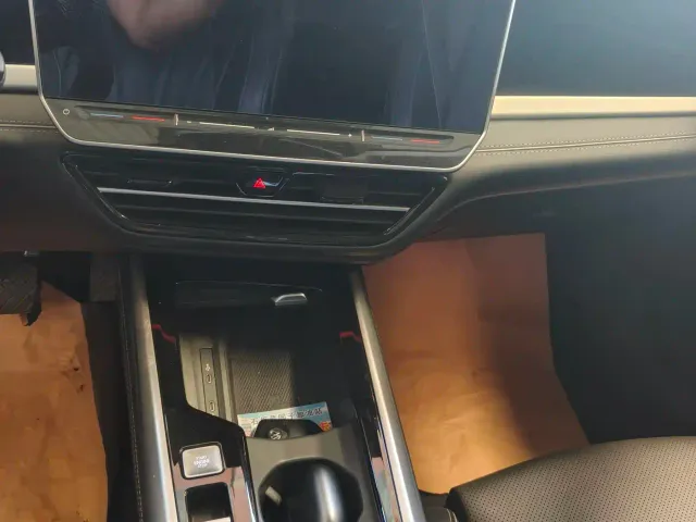 Volkswagen Passat — Фото автомобиля 11