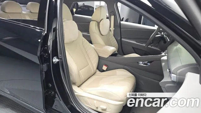 Hyundai Avante CN7 — Фото автомобиля 16