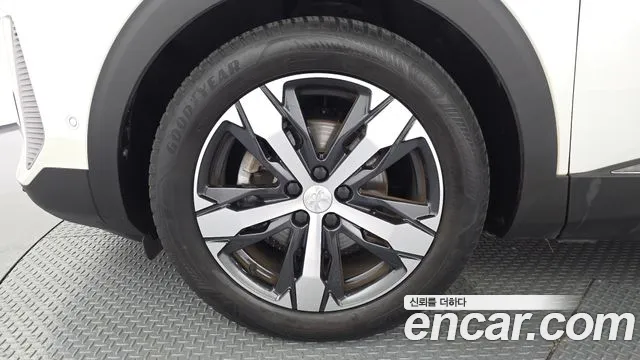 Peugeot 3008 2nd Gen — Фото автомобиля 5