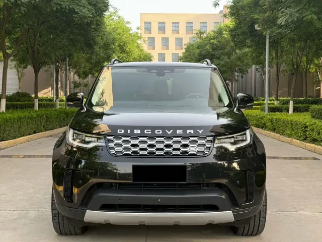 Land Rover Discovery — Фото автомобиля 3