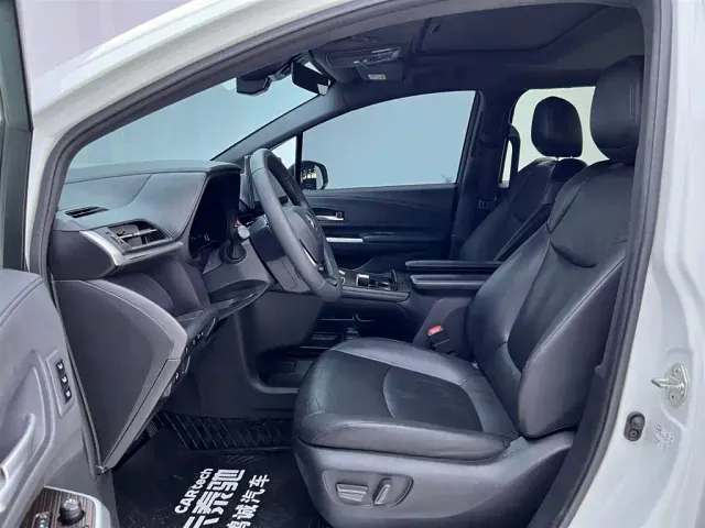 Toyota Granvia — Фото автомобиля 17
