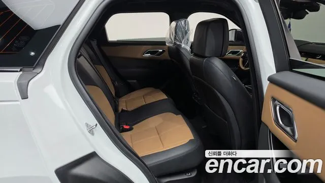 Land Rover Range Rover Velar Range Rover Velar 3.0 P400 Dynamic HSE — Фото автомобиля 11