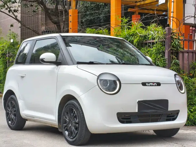 Changan Lumin — Фото автомобиля 3