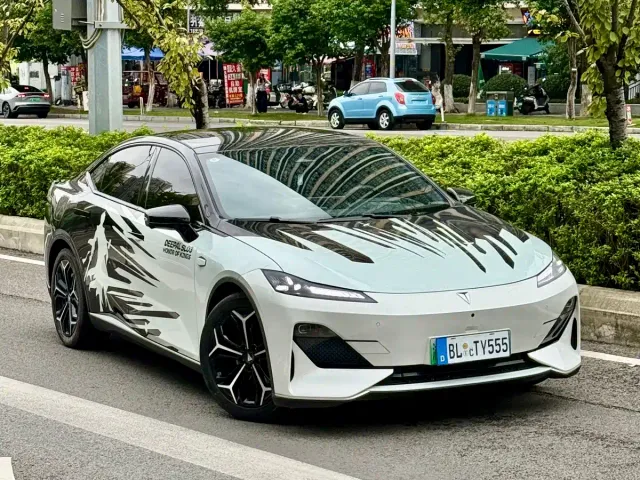 Deepal SL03 — Фото автомобиля 3