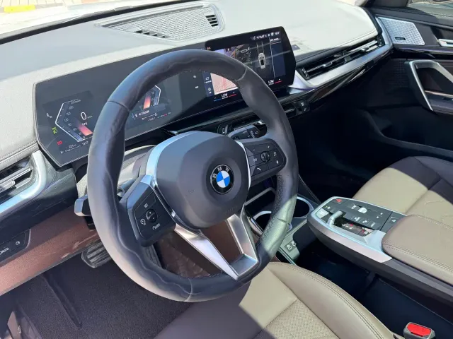 BMW X1 — Фото автомобиля 7
