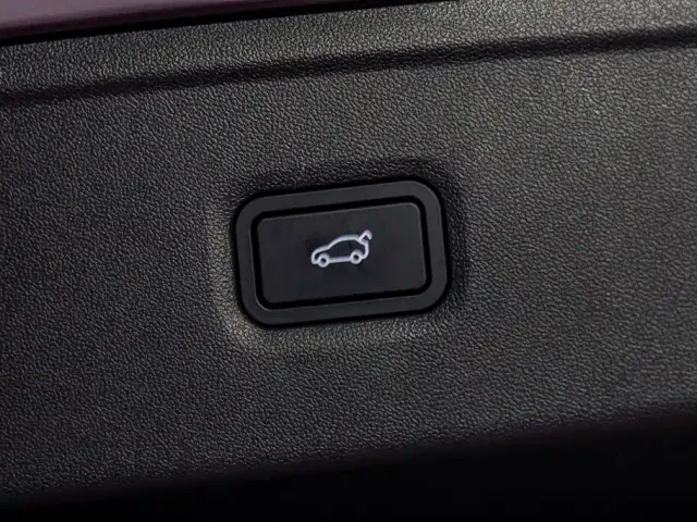 Xpeng P7 — Фото автомобиля 7