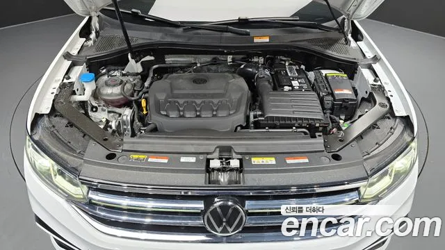 Volkswagen Tiguan — Фото автомобиля 6