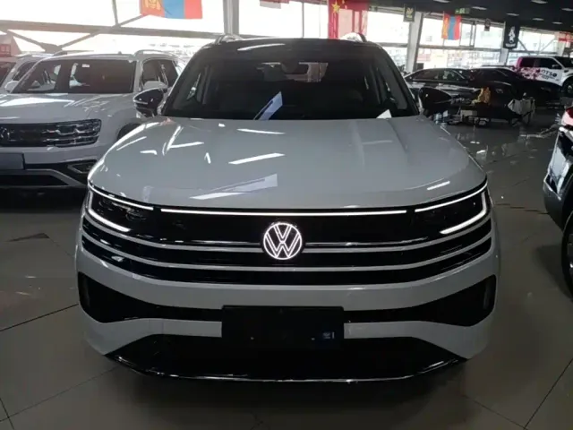 Volkswagen Talagon — Фото автомобиля 2