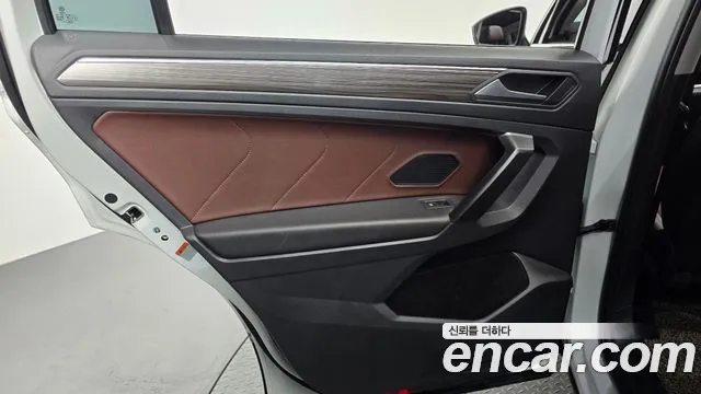 Volkswagen Tiguan — Фото автомобиля 21