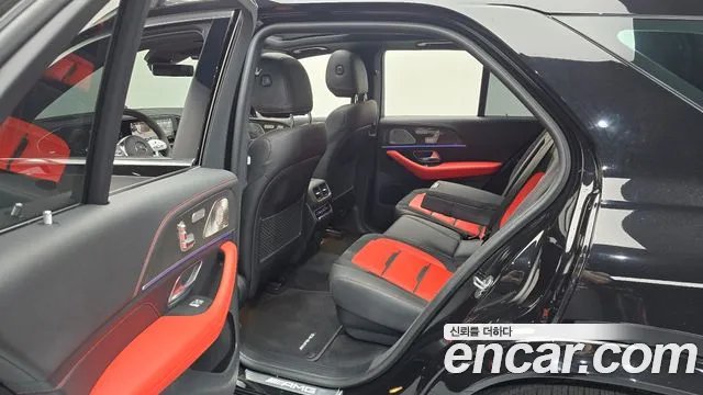 Mercedes-Benz GLE-Class — Фото автомобиля 11