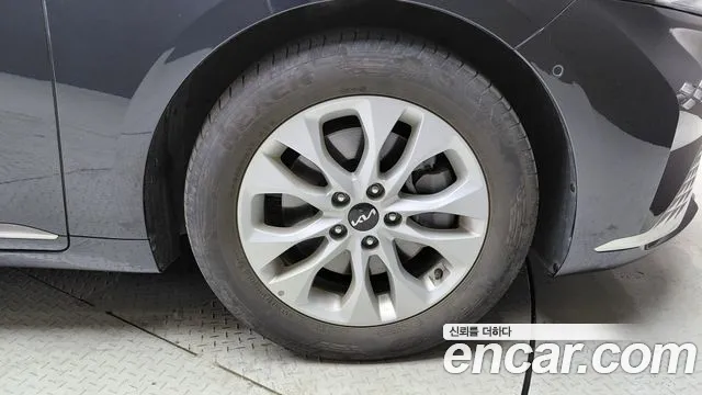 Kia K8 2.5 Бензин 2WD — Фото автомобиля 20