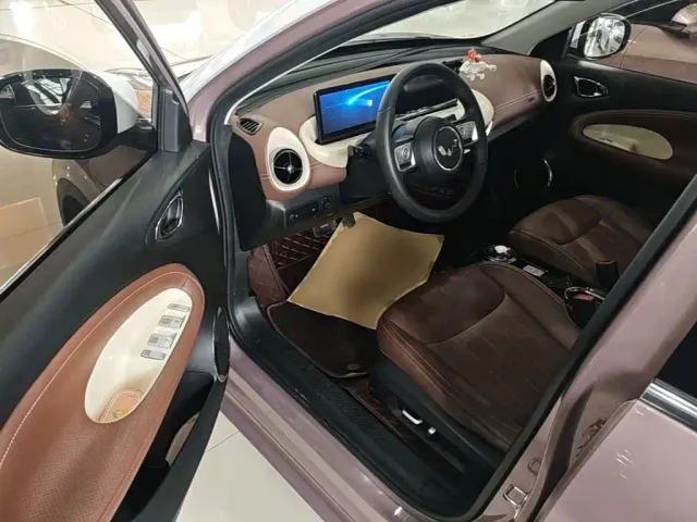 Wuling Bingo — Фото автомобиля 15