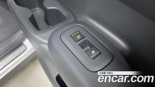 Hyundai Santa Fe MX5 — Фото автомобиля 27