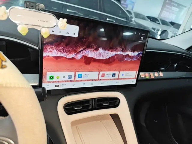 Geely Starry Wish — Фото автомобиля 12