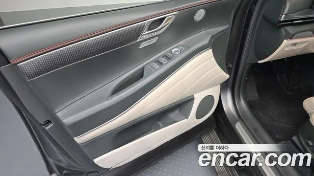Genesis GV80 Coupe — Фото автомобиля 13
