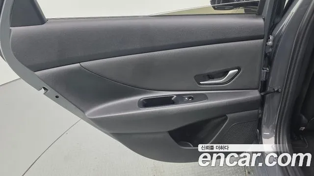 Hyundai Avante CN7 — Фото автомобиля 14