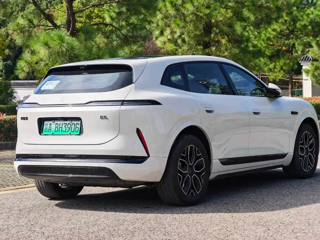 Avatr Avita 07 L — Фото автомобиля 22