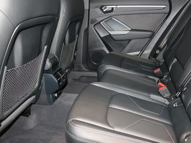 Audi Audi Q3 2024 35 TFSI Progressive Sport — Фото автомобиля 8