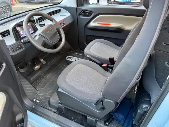 Wuling Hongguang Mini EV — Фото автомобиля 10