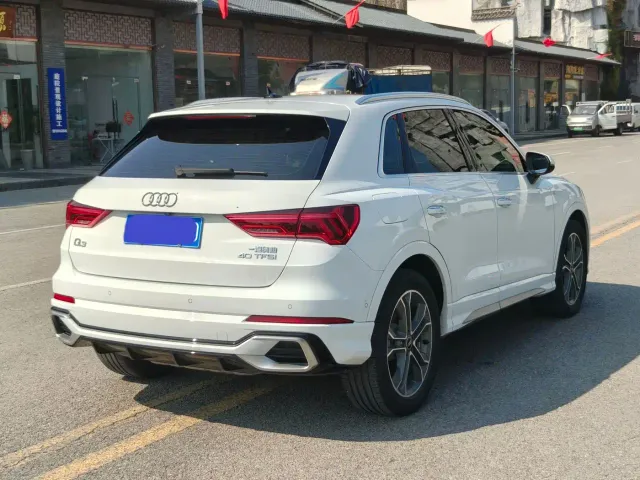 Audi Q3 — Фото автомобиля 11