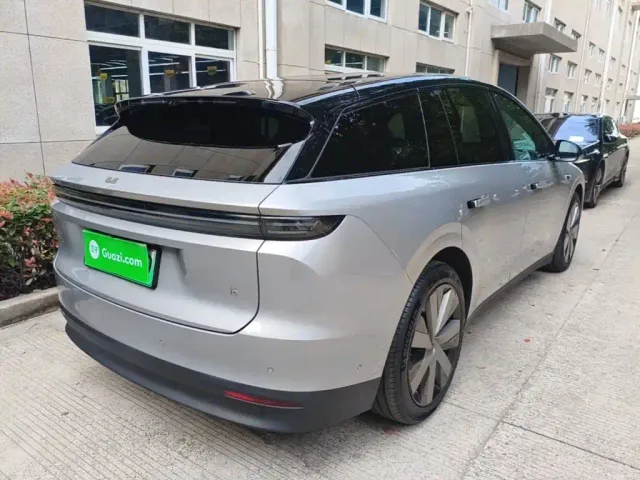 Li Auto i6 — Фото автомобиля 6