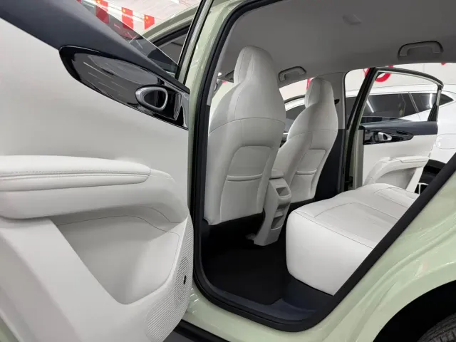 Geely Starry Wish — Фото автомобиля 8