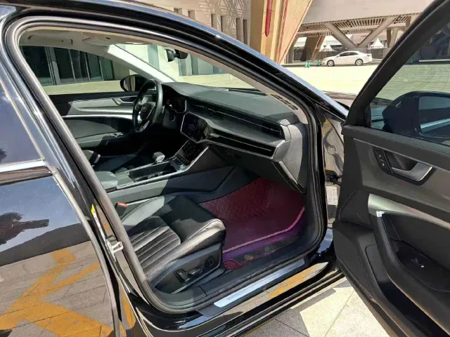 Audi A6L — Фото автомобиля 7
