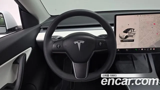 Tesla Model Y — Фото автомобиля 20