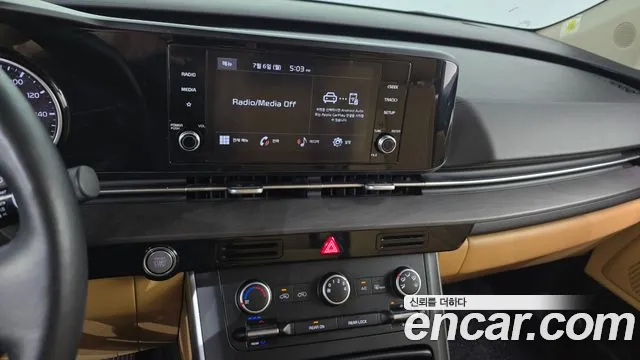 Kia Canival Carnival 4 поколение 11 мест Prestige — Фото автомобиля 11