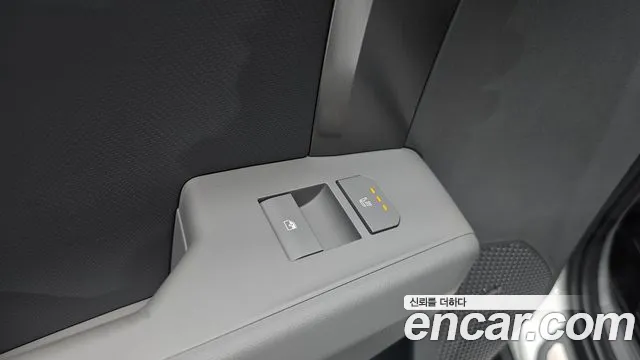 Kia EV3 — Фото автомобиля 30