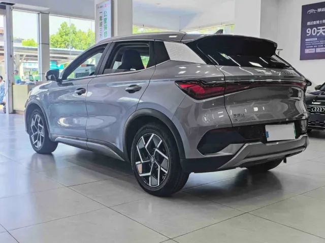 BYD Yuan PLUS — Фото автомобиля 9