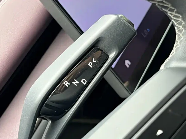 Xiaomi SU7 — Фото автомобиля 21