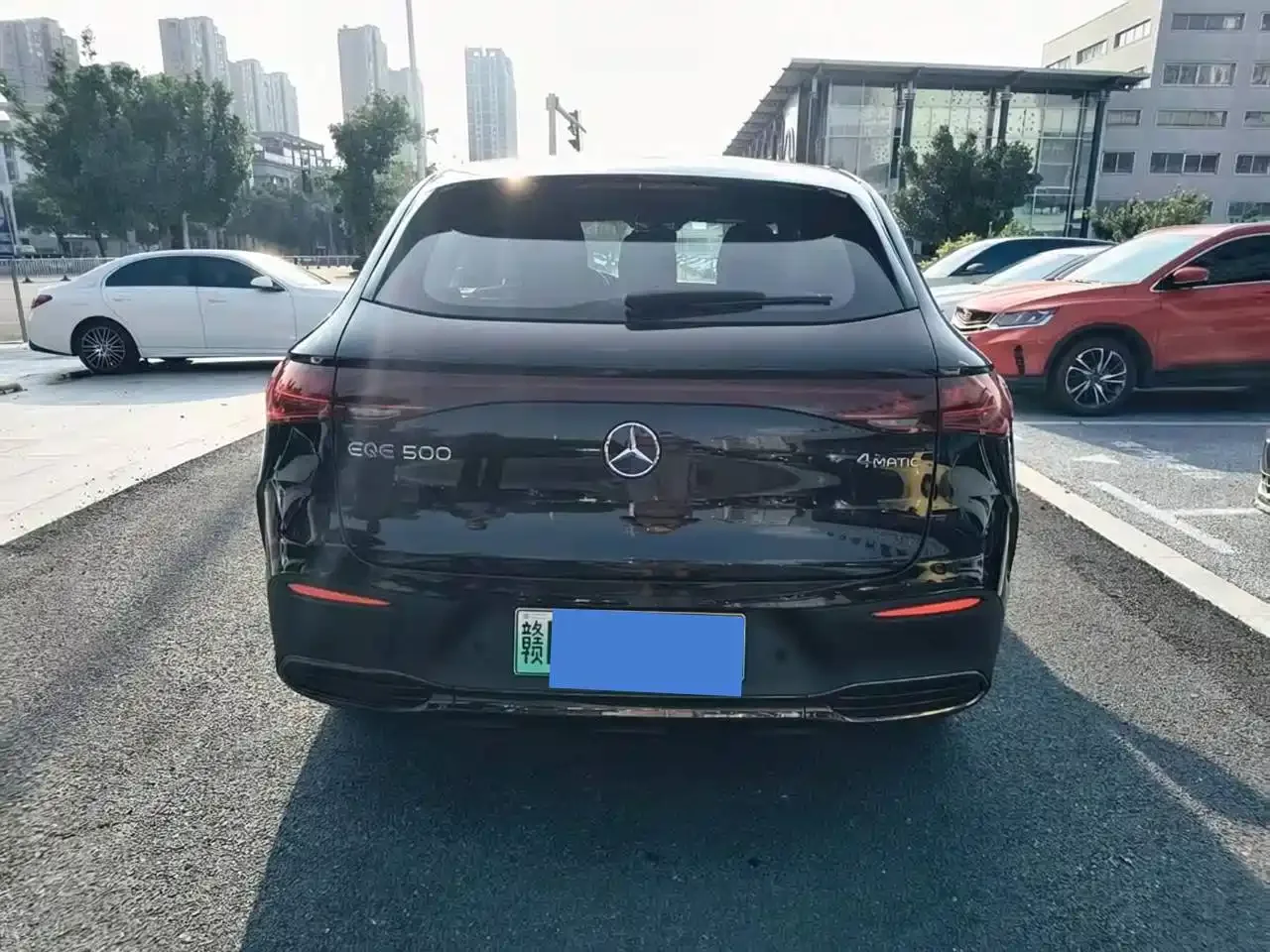 Mercedes-Benz Mercedes-Benz EQE SUV 2024 500 4MATIC Flagship Edition — Фото автомобиля 2