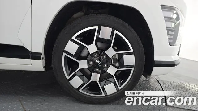 Hyundai Kona — Фото автомобиля 20