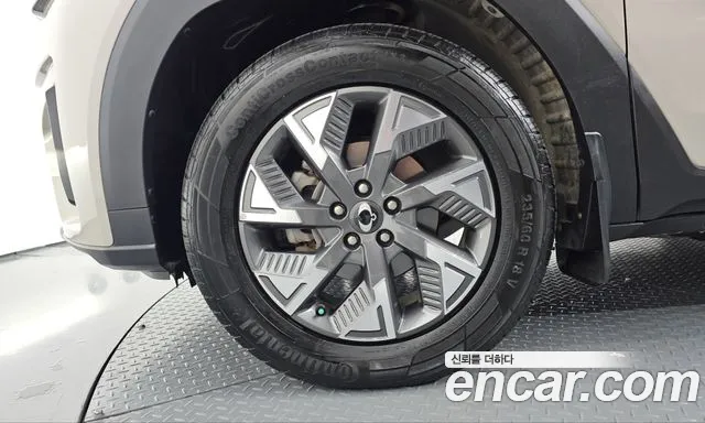 KGM Torres — Фото автомобиля 5