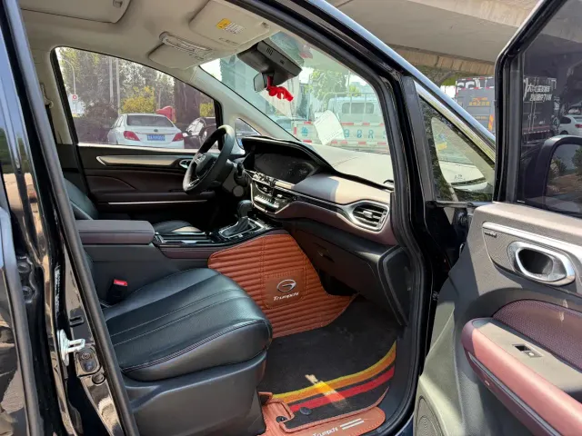 GAC Trumpchi M6 — Фото автомобиля 10