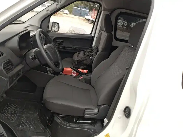 Changan Ruixing M60 — Фото автомобиля 10