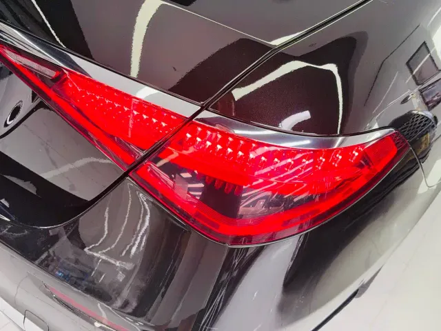 Mercedes-Benz S-Class — Фото автомобиля 21