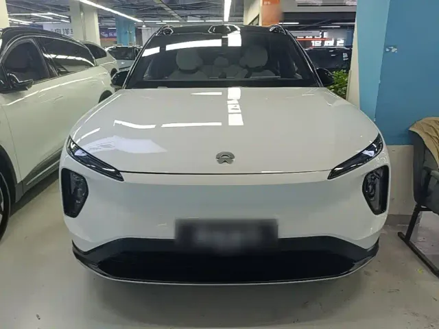 Nio ES6 — Фото автомобиля 2