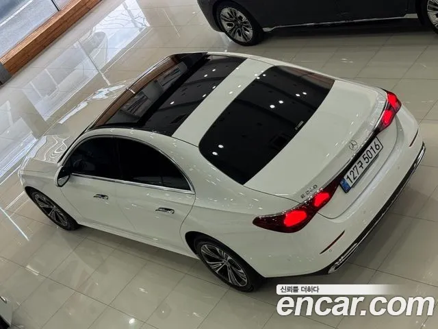 Mercedes-Benz E-Class W214 — Фото автомобиля 20